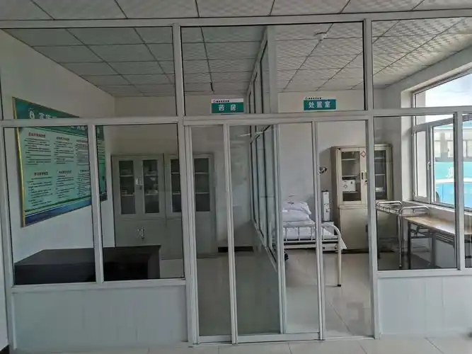 脱贫攻坚工作稳步推进 ——县医疗集团开展村卫生室标准化建设观摩