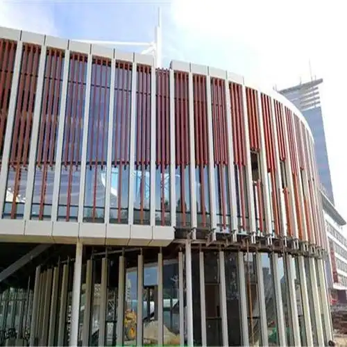 防火防潮波浪弧形铝方通/门头装饰波浪弧形铝方通供应厂家图片