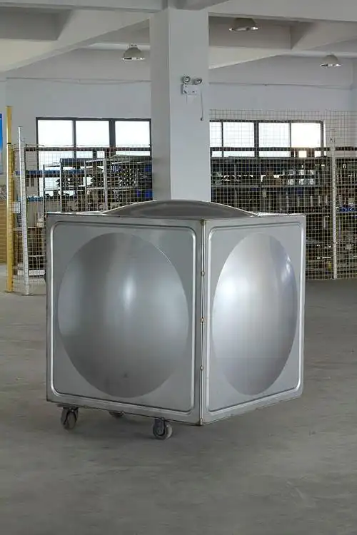 冷却塔专用膨胀水箱