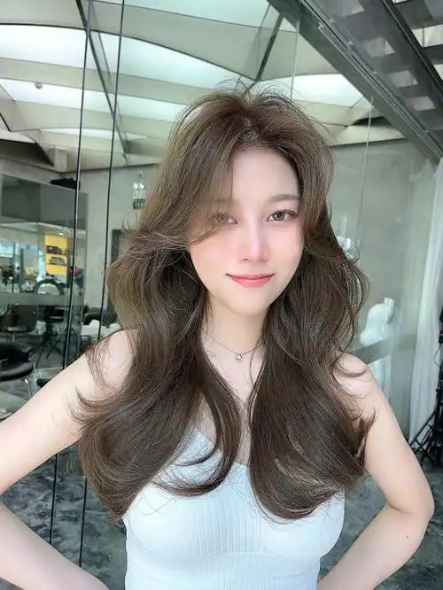 包头女生一定要染的抹茶棕