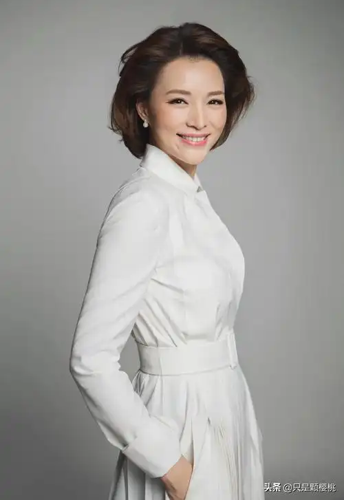 丈夫密春雷去向不明,董卿人设翻车,略显憔悴再现身,为夫还债?