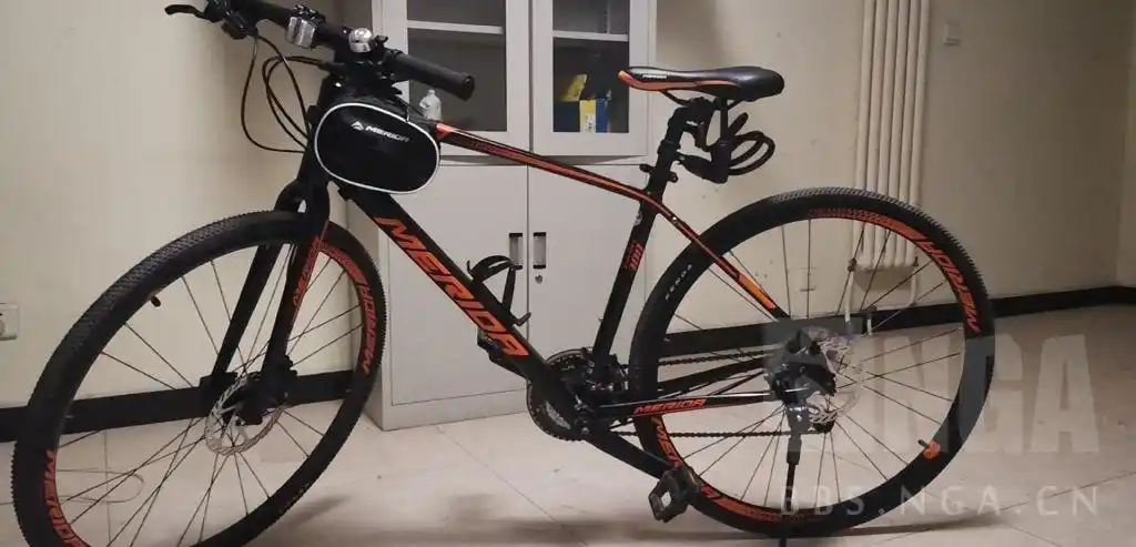 半价收了一辆9999新的探索者300