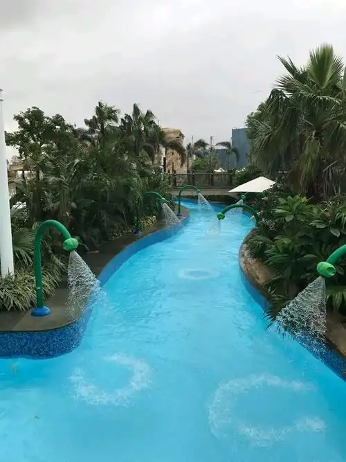 2021曼谷人造冲浪乐园玩乐攻略,非常多的水上游乐设施整个环.