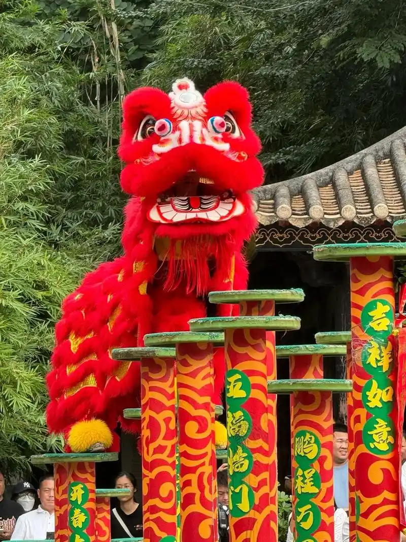 广东佛山祖庙·醒狮/咏春文化.@大番薯是只猫93 @奔跑小q - 抖音