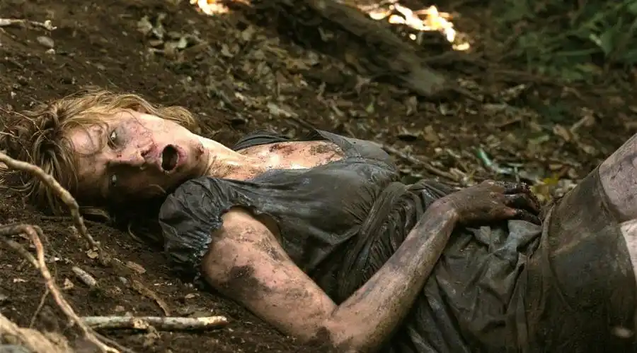 小夫妻的旅行,变成了死亡之行,究竟经历了什么?