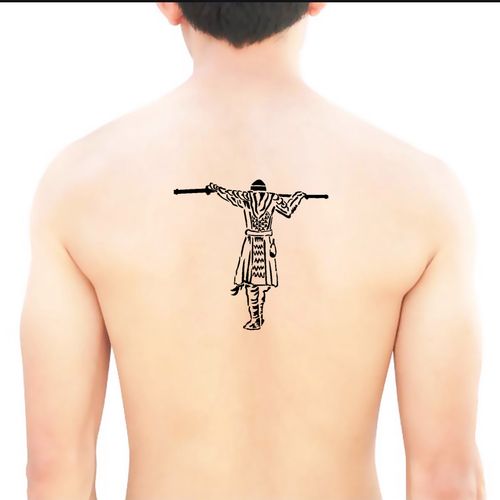 至尊宝站立背影后背纹身镂空模板加厚可重复用纹身膏果汁纹绣喷绘