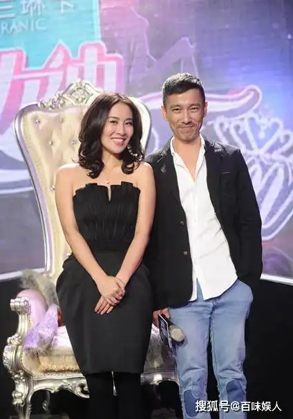 周迅说非李大齐不嫁可转身就与富二代王烁玩到了一起