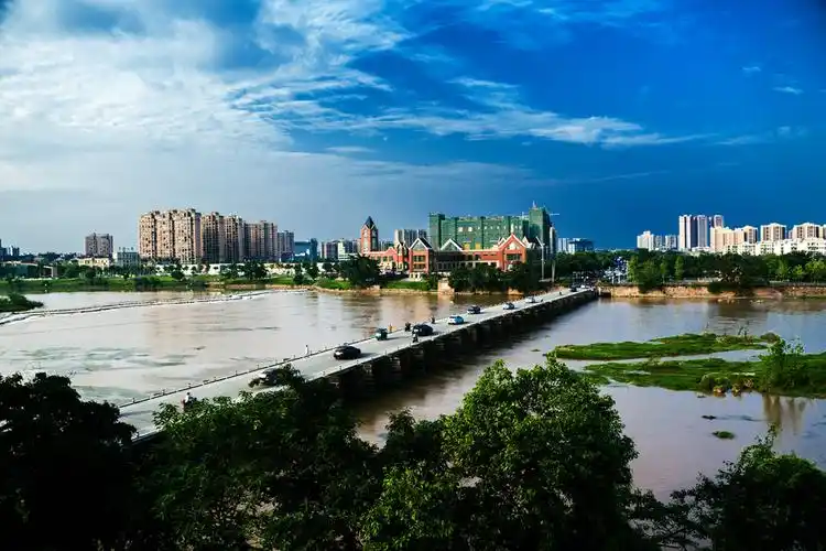 艳阳下的老南桥-邛崃论坛-麻辣社区 四川第一网络社区 你的言论 影响