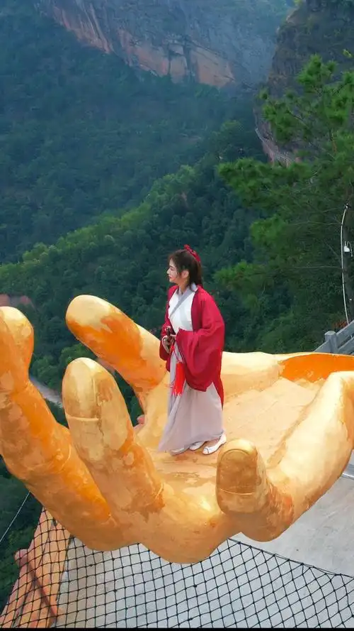 广东这个景区也有通天佛手了,快来打卡吧!