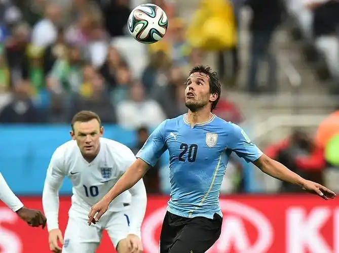 哥媒:贵州对乌拉圭国脚感兴趣