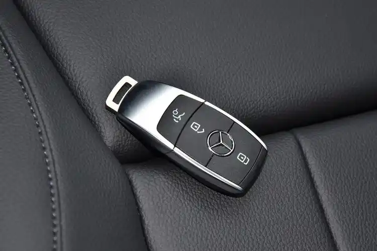 奔驰a级车尾-座椅-气囊-易车