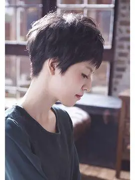 越短可能越时尚!想做「个性系女生」必看适合不同脸型的超短发造型