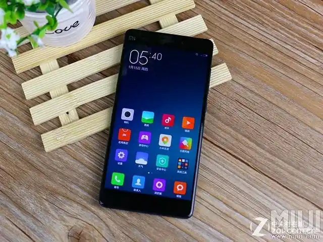 【比特网】小米note:辗压大神x7 2299火拼华为荣耀6 plus