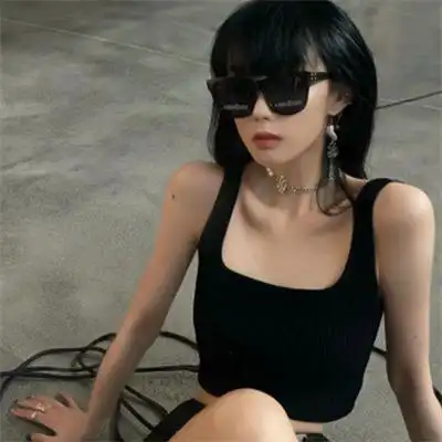 女生酷掉渣的高冷超a御姐风头像 酷酷的又飒又拽女头合集最新版_女生