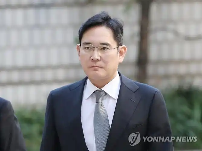 三星电子副会长李在镕时隔627天后出庭受审【组图】【5】