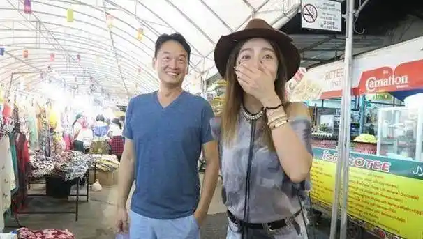 陈怡蓉在泰国豪华大婚杨佑宁当伴郎却炸出了败犬女王