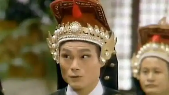 抛开《新白娘子传奇》,实际上孙小明在娱乐圈已有三十年生涯