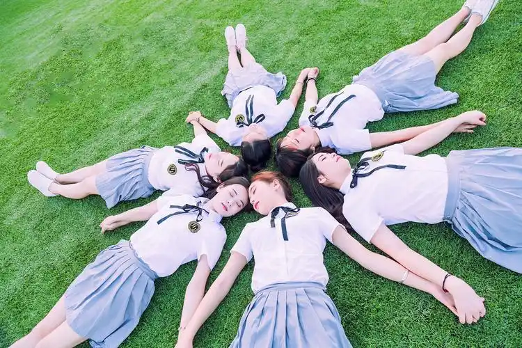 创意团建团体照造型集体照怎么拍好看