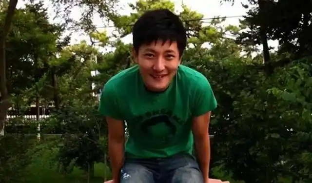 演技优秀的郭京飞,年轻时候却是张狂,就连自己都觉得讨厌_角色_性格