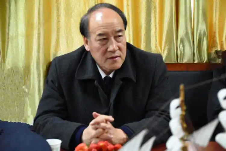 英雄四连连长马升云