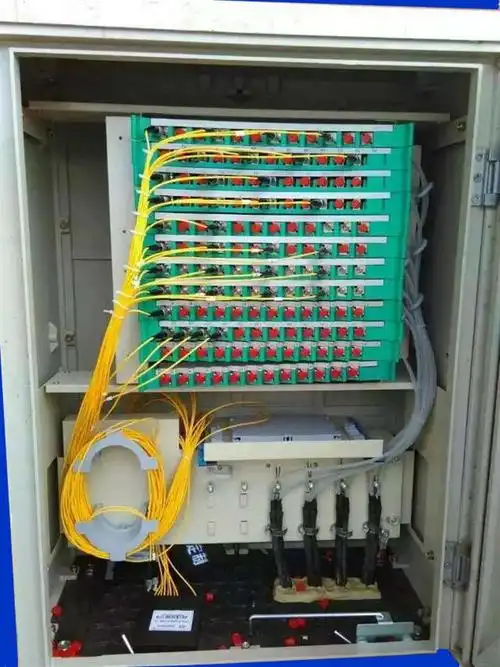 落地式144芯smc光缆交接箱免跳接插片式光交箱