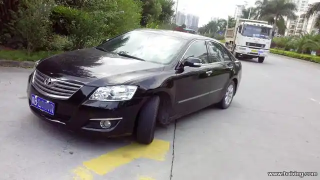 丰田凯美瑞2400g豪华配置