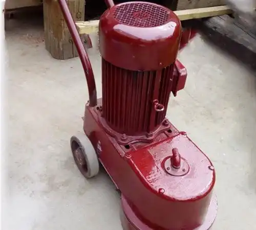 小型自动圆管打磨机铝管无心外圆抛光打磨机无极调速圆管打磨机