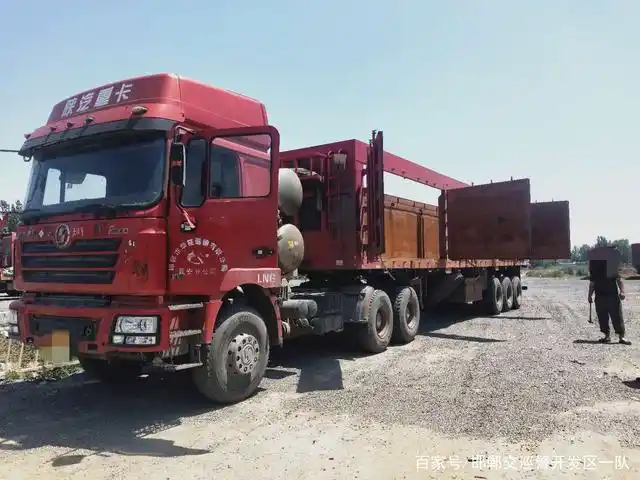 邯郸交巡警开发区一大队查获"百吨王"不让大货车变成"大祸车"