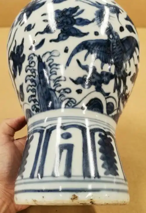 明 青花玉堂佳器花卉纹梅瓶