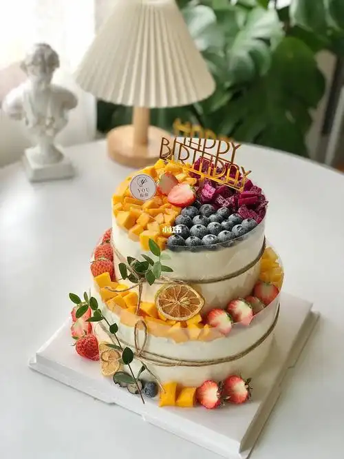 双层水果蛋糕_水果蛋糕_美食_美食展示_创意美食展示
