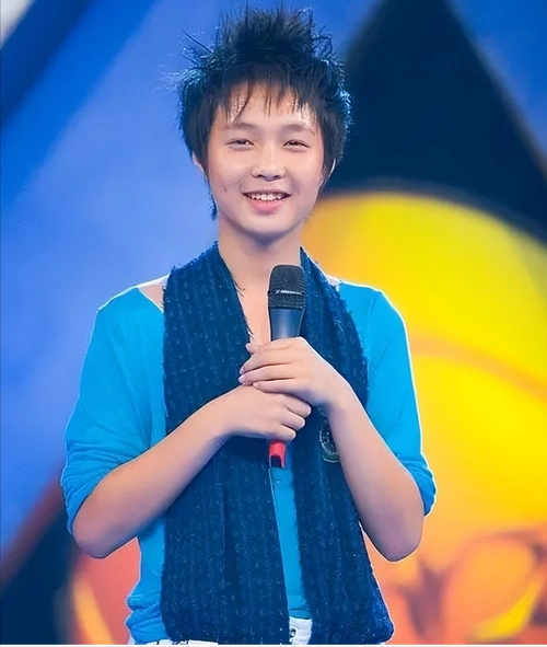 张艺兴个人资料 :有一种人设不会塌,他叫张艺兴