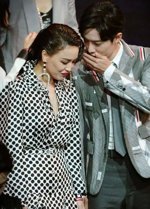 肖战历尽千帆归来仍是少年