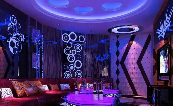 天上人间ktv加盟