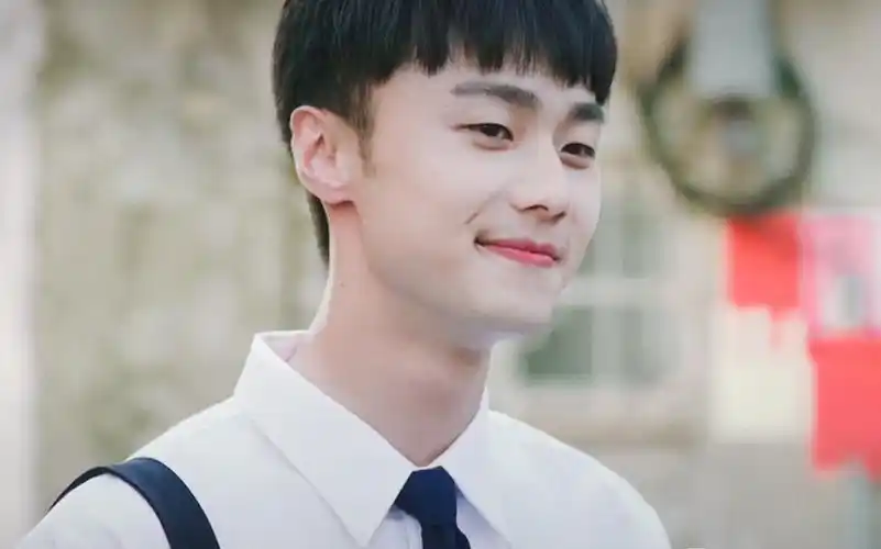 【想见你‖莫俊杰‖施柏宇】从始至终他喜欢的一直是她_哔哩哔哩 (゜