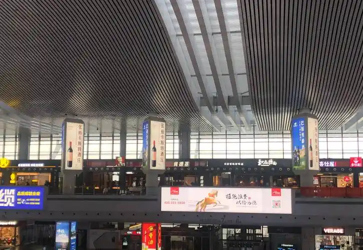 去江苏溧阳途中宁波火车站中转,站内解决午餐,火车站吃饭贵不贵_候车