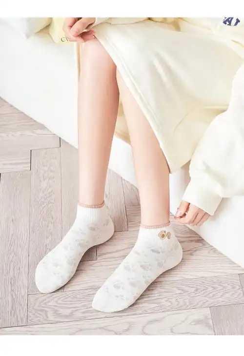 短袜白色网眼泡泡袜ins运动外穿刺绣小白袜学院风日系卡通可爱5双装