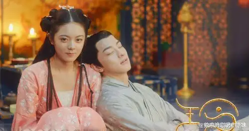 《玲珑》神主身份存疑,阴阳镯藏玄机,三对cp感情线明了