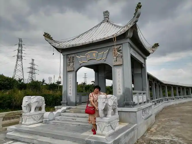 浏览葵潭"乡野文化公园"的锦铧园