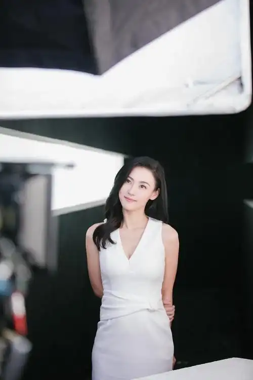 张柏芝个人资料(42岁张柏芝晒新写真,这谁看了不迷糊啊) 第7张