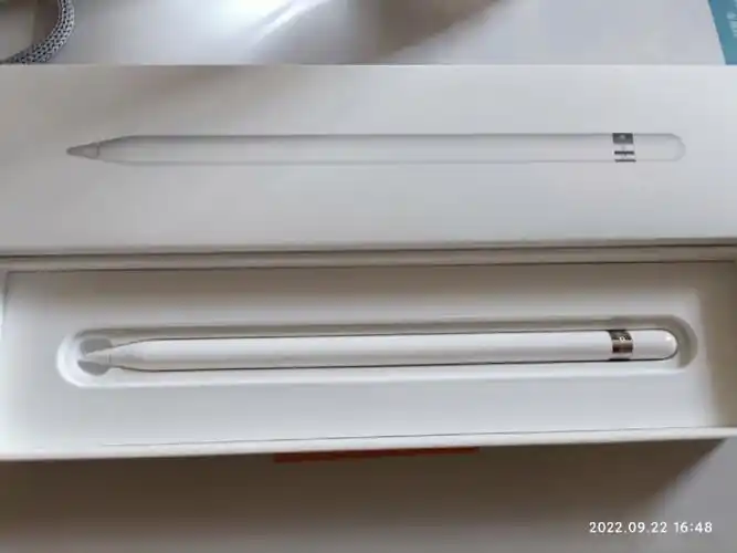 触感都不尽人意,没办法只能退货,今天忍痛下手了一代pencil,原价722