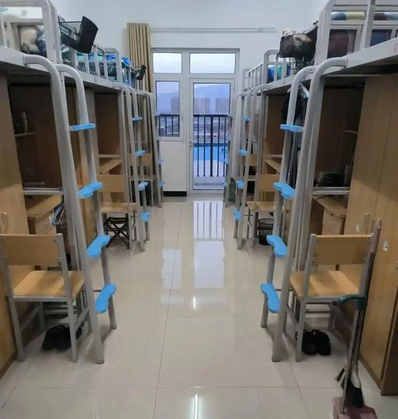 中北大学95宿舍篇 今天分享的是中北大学的宿舍环境～ 9015情况