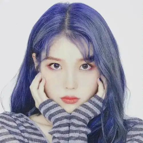 蓝发的iu,超绝!