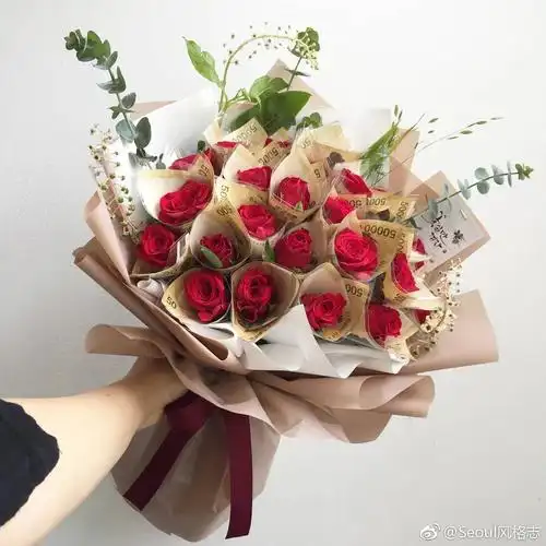 浪漫与财富并存的花束,用这样的一束花去哄女朋友应该不会失败的吧