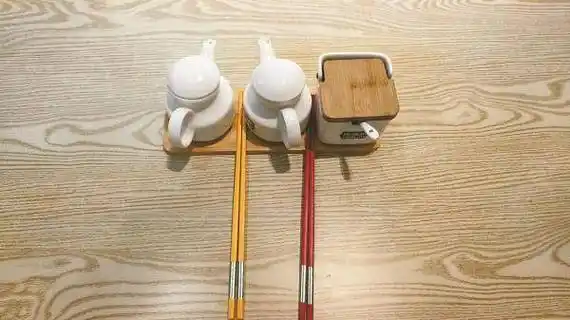 温馨提示社区引导这些细节让餐饮文明更接地气