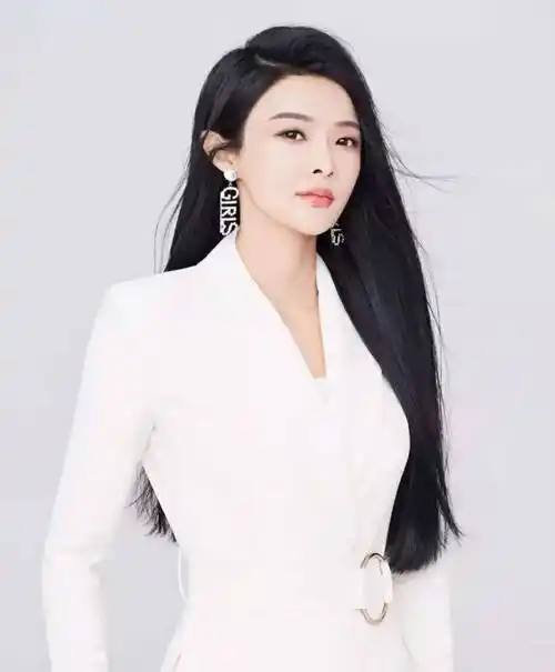 "唐薇大舞台"景丽华音乐嘉年华张家界开唱_旅游_湖南省_快手