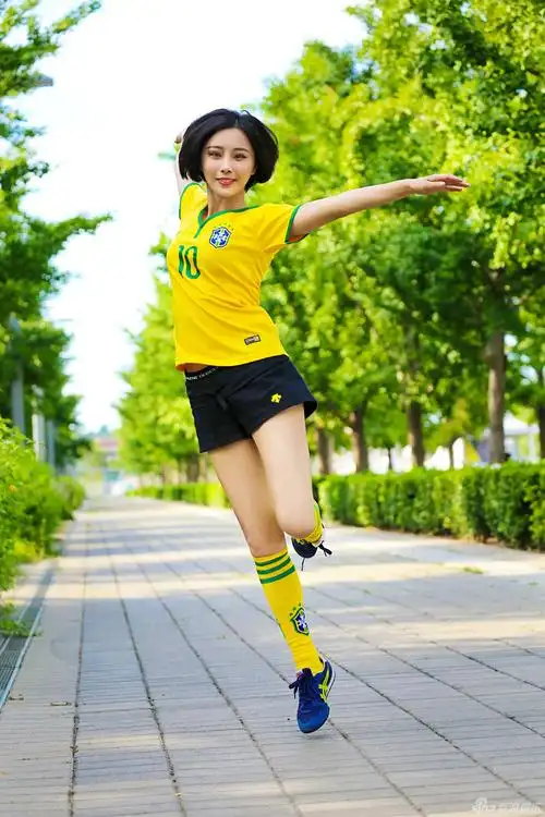 环球直播官网使用方法第一步:选择/拖拽文件至软件中点击"添加文件"