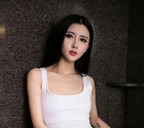 宅男女神金子熙美艳性感写真