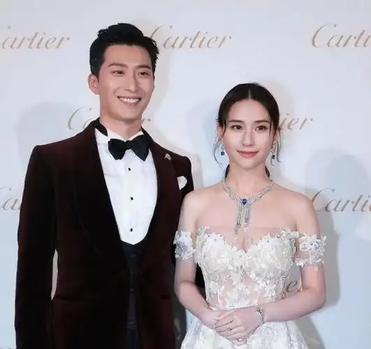 何超莲33岁生日,窦骁返港为妻子庆生,晒甜蜜合照力破婚变传闻