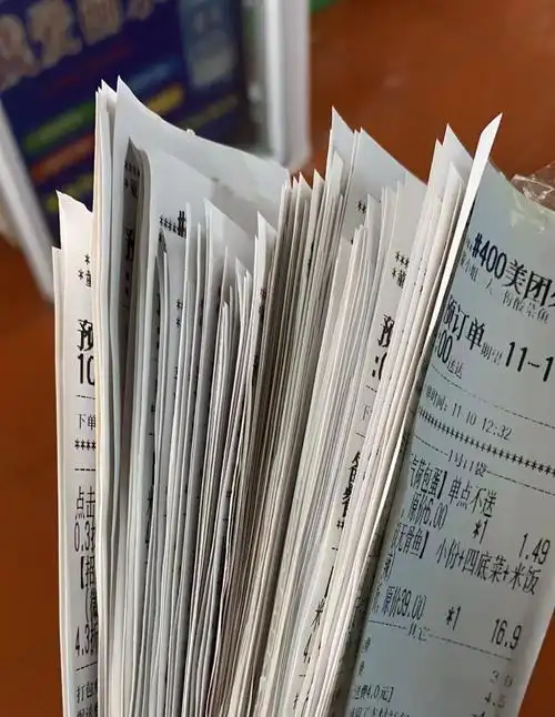 董小姐一人一份酸菜鱼美团外卖平台爆单日常 - 酸菜鱼加盟_董小姐一人