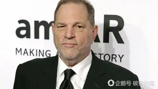 好莱坞"性侵大师"哈维·温斯坦的公司破产,还欠奥巴马女儿钱_网易订阅